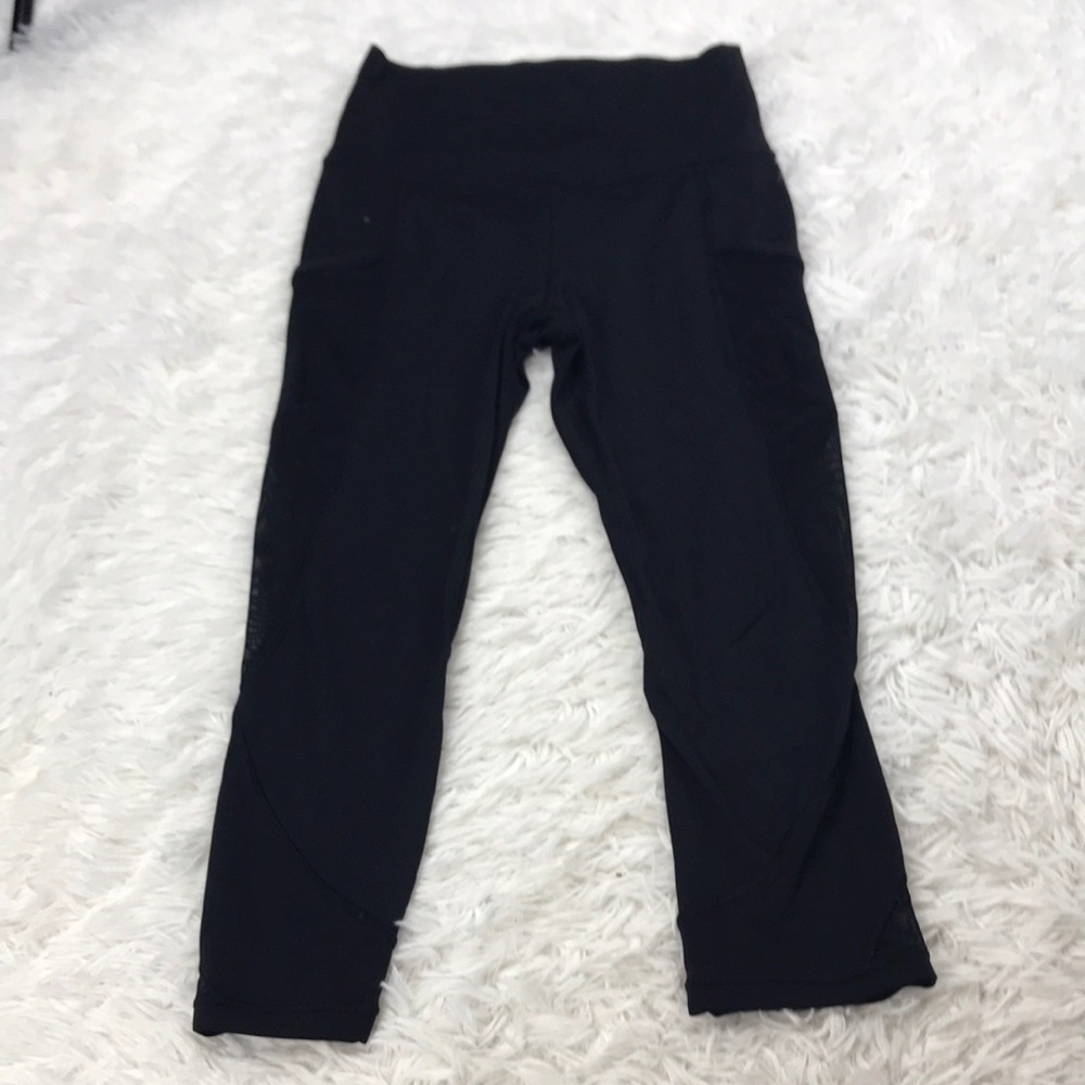 Lululemon Fast As Light Crop Black